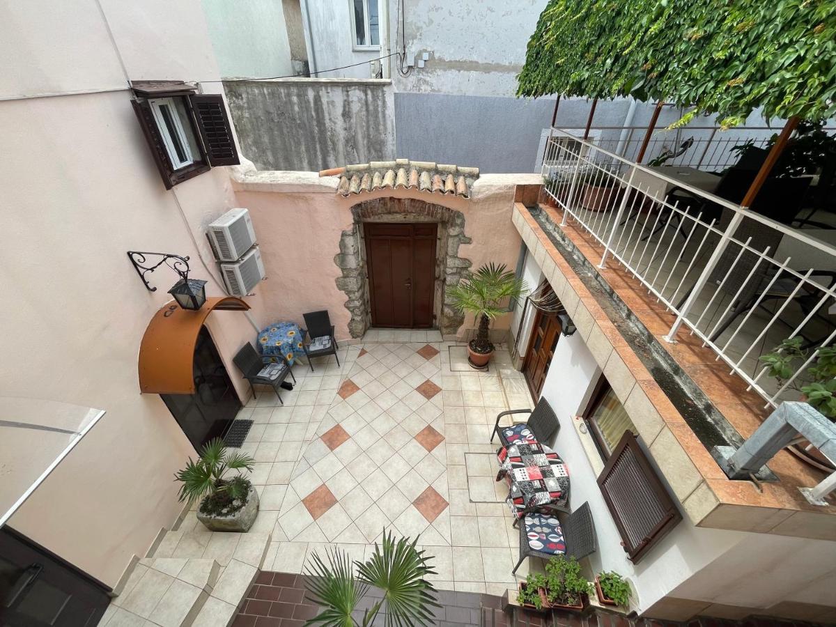 Apartamento Casa Di Nives Krk Town Exterior foto