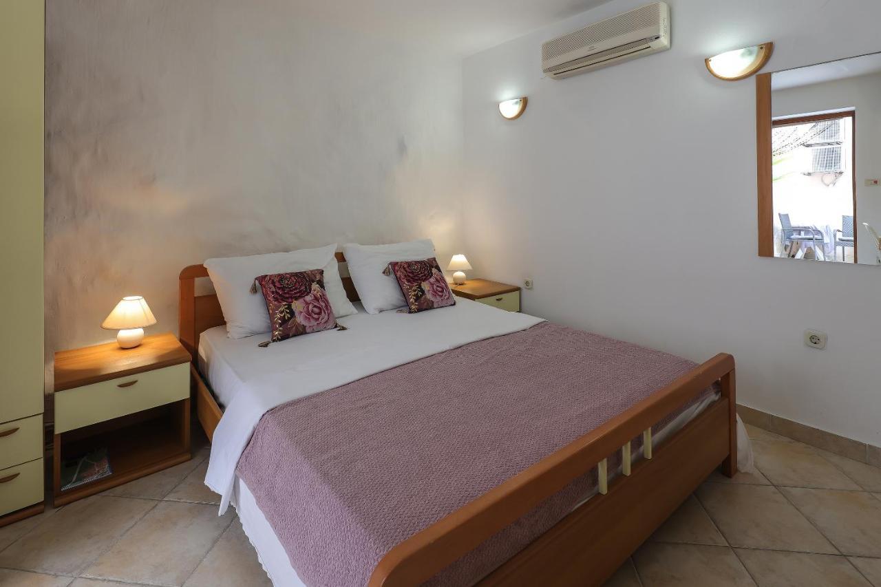 Apartamento Casa Di Nives Krk Town Exterior foto